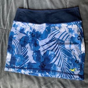 Hollister mini skirt
